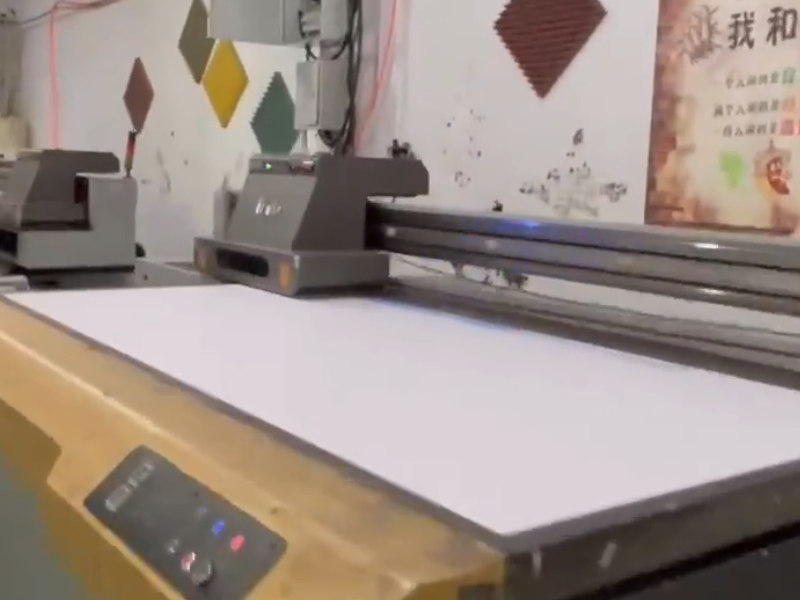 平板UV打印车间